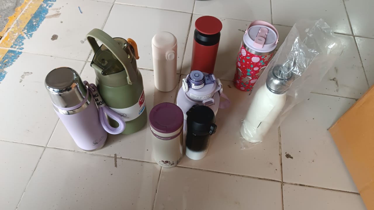 Stainless Steel Vacuum Bottle with Cup Lid Thermos for Hot Cold Drinks Travel Use 1 Pc