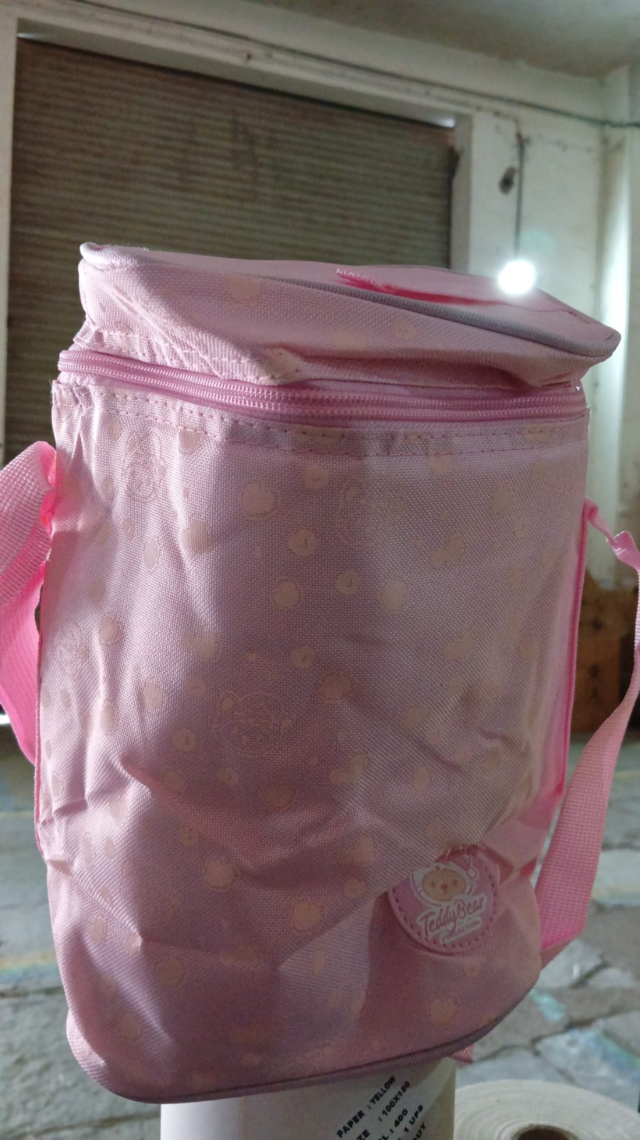 Cute Animal Zip Lunch Bag with Adjustable Strap – Reusable & Durable (1 Pc)