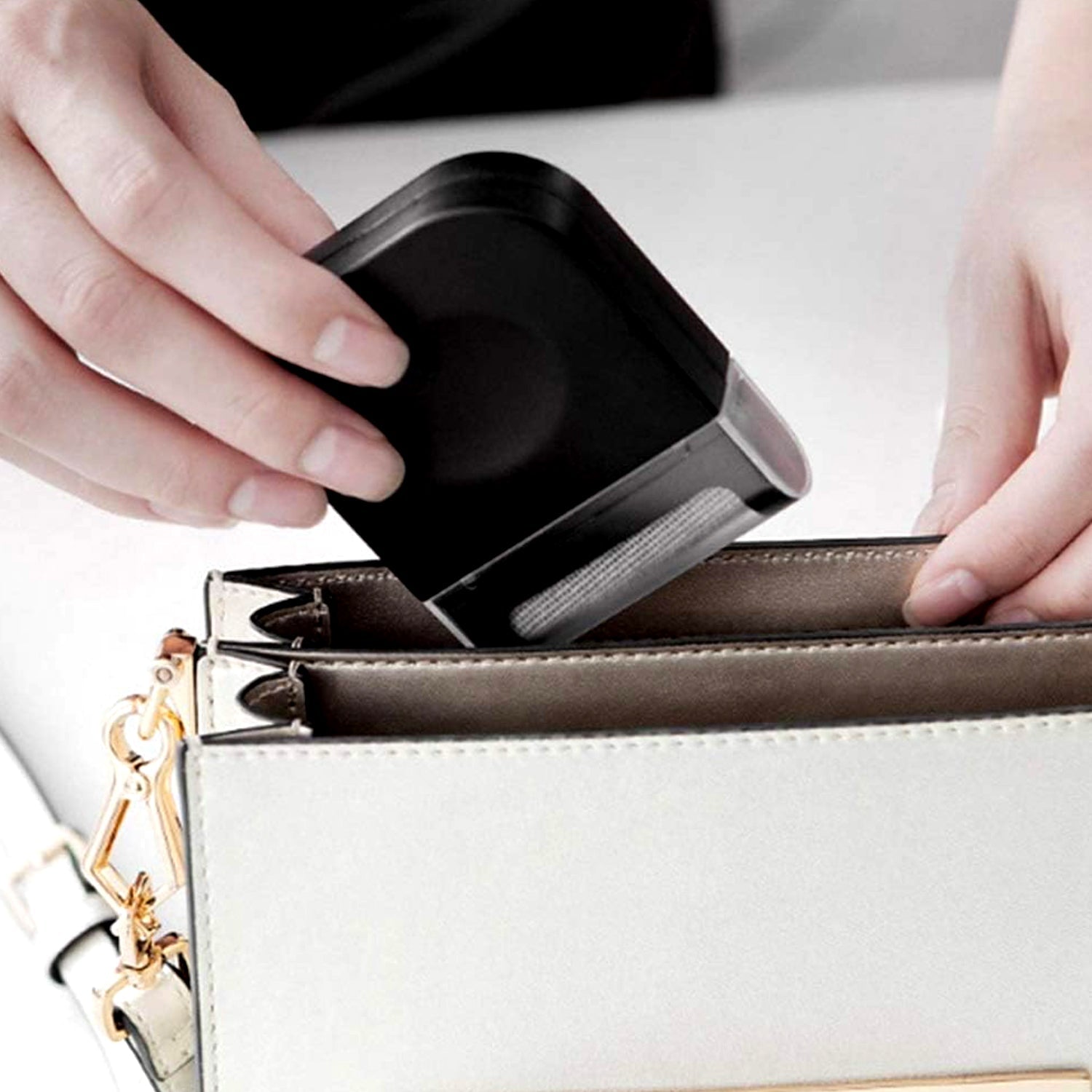 Lint remover