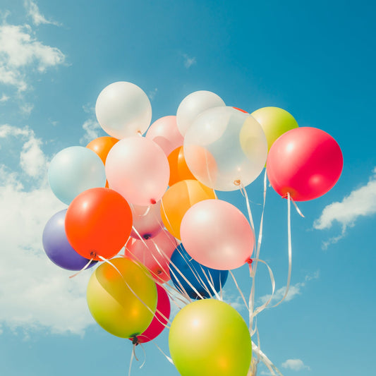 Holi multicolor balloons