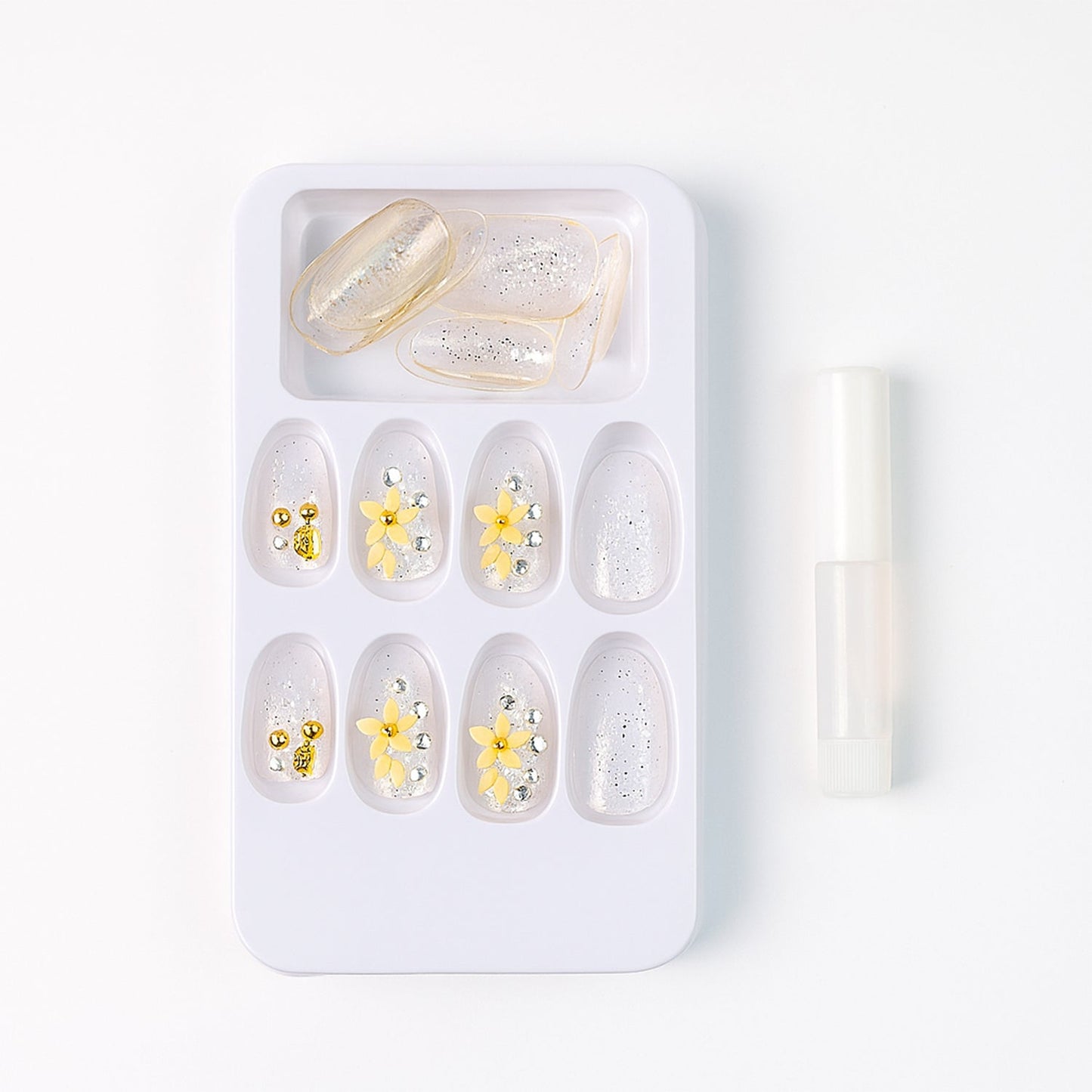 3D Floral Glitter Nail Tips
